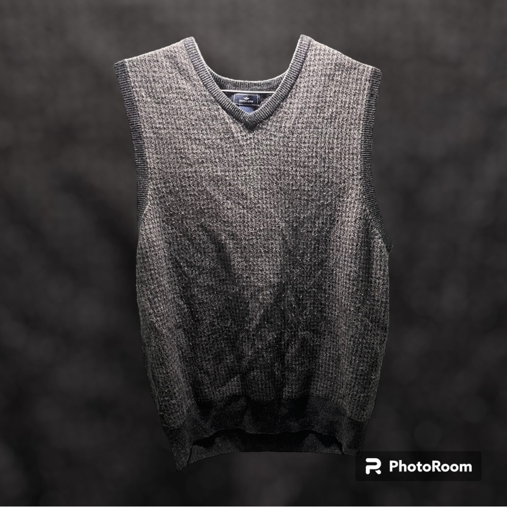 Vintage grey sweater vest